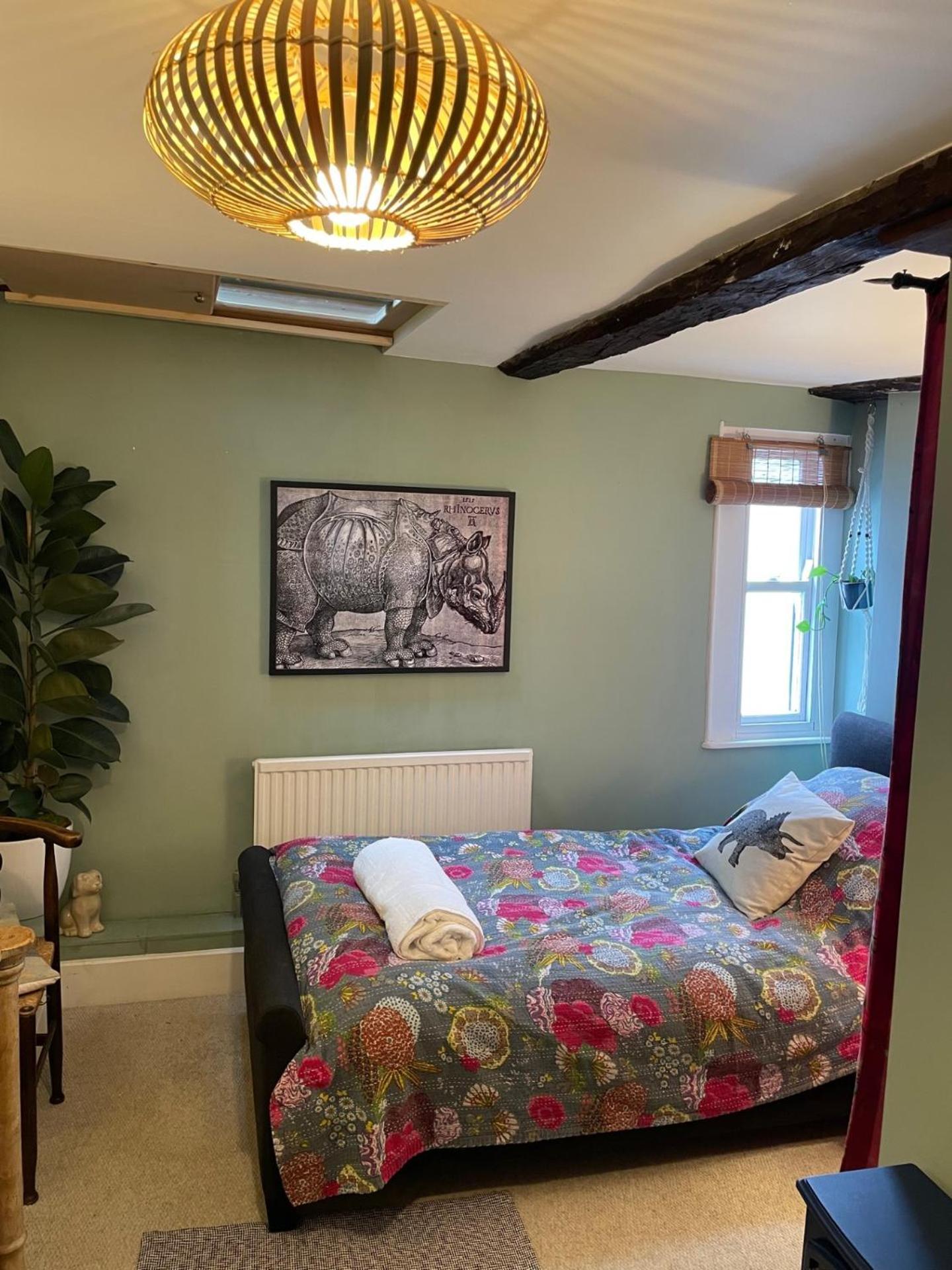 The Totnes Guest House. Upstairs At Zappa'S Eksteriør billede